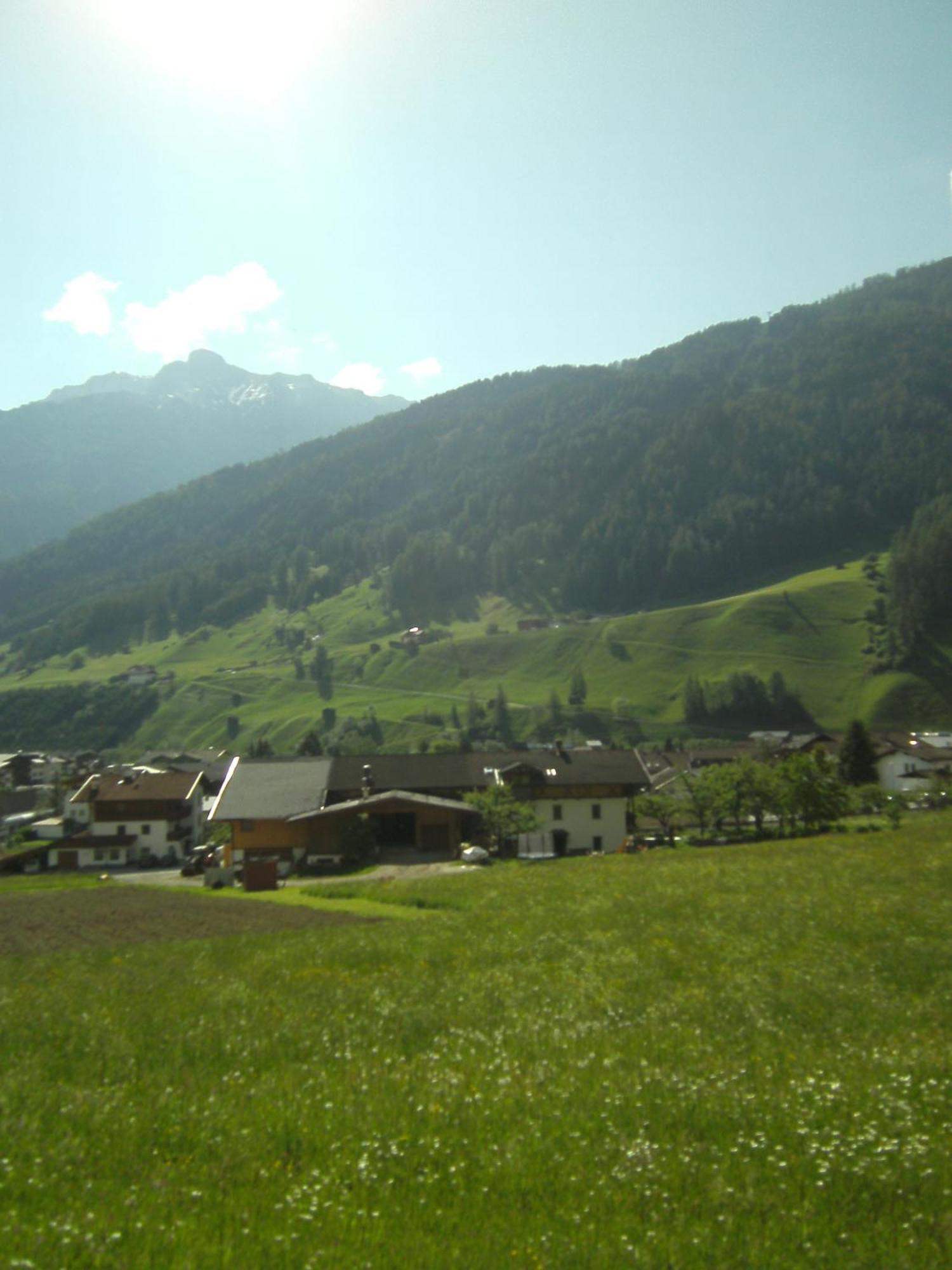 Ferienwohnung Mondial Neustift im Stubaital Exterior photo