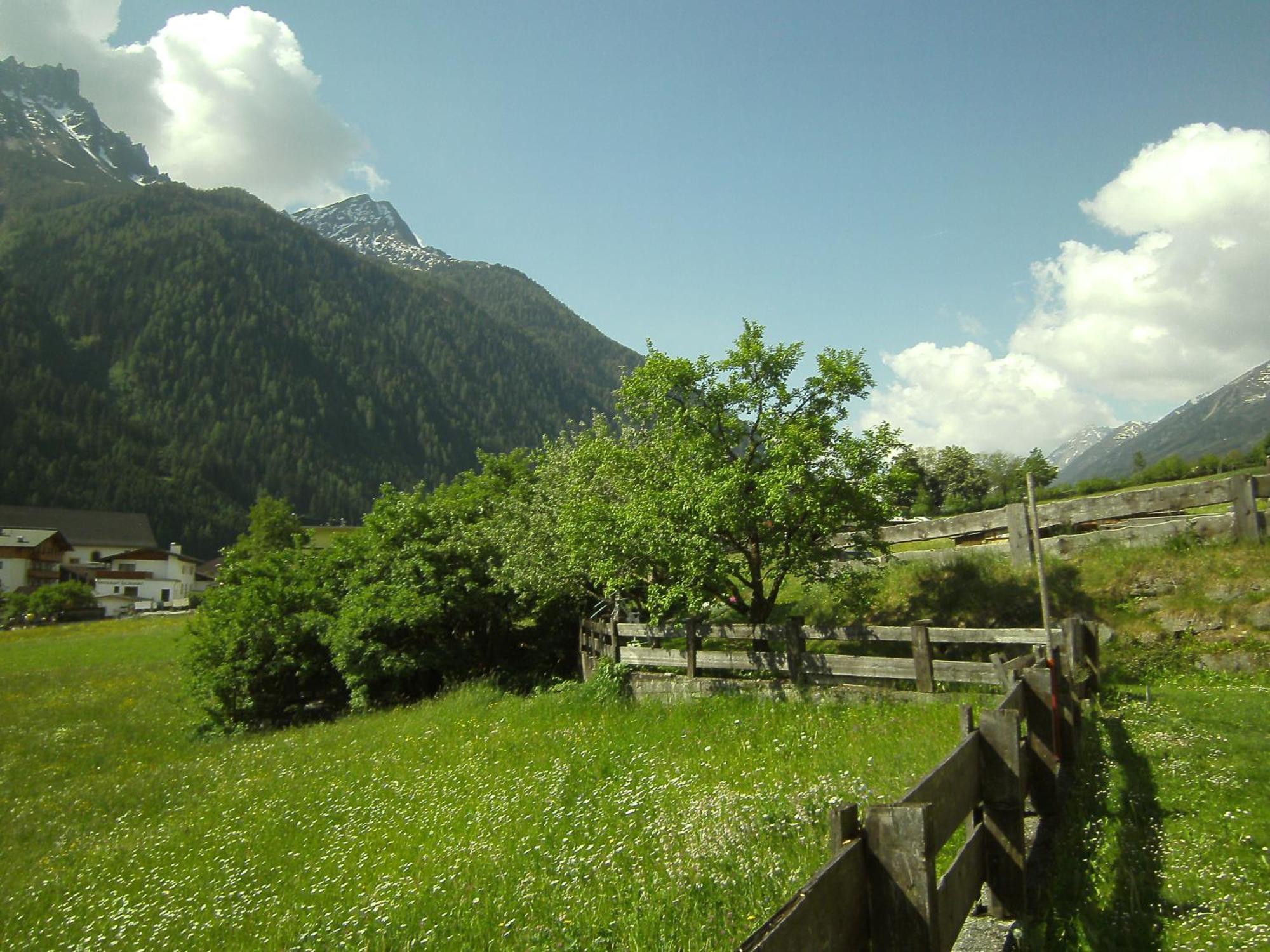 Ferienwohnung Mondial Neustift im Stubaital Exterior photo
